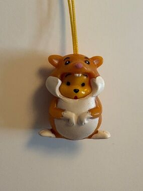 Peek-A-Pooh Charm - Hamster (Series 1)